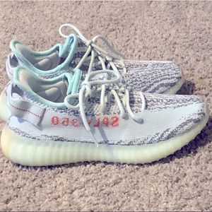Yeezy 350 Boost blue tint - 6.5 -